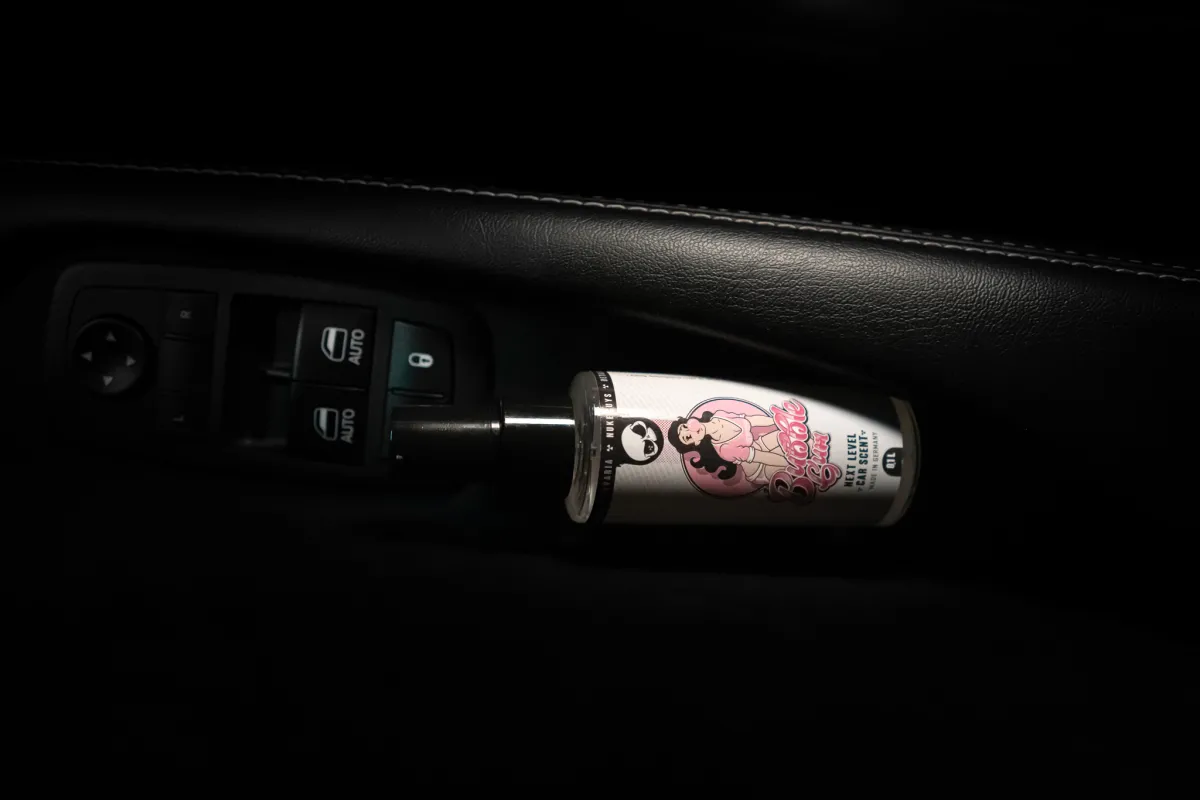  NUKE GUYS CAR SCENTS - DUFT SPRAY 0,1 L - BUBBLEGUM